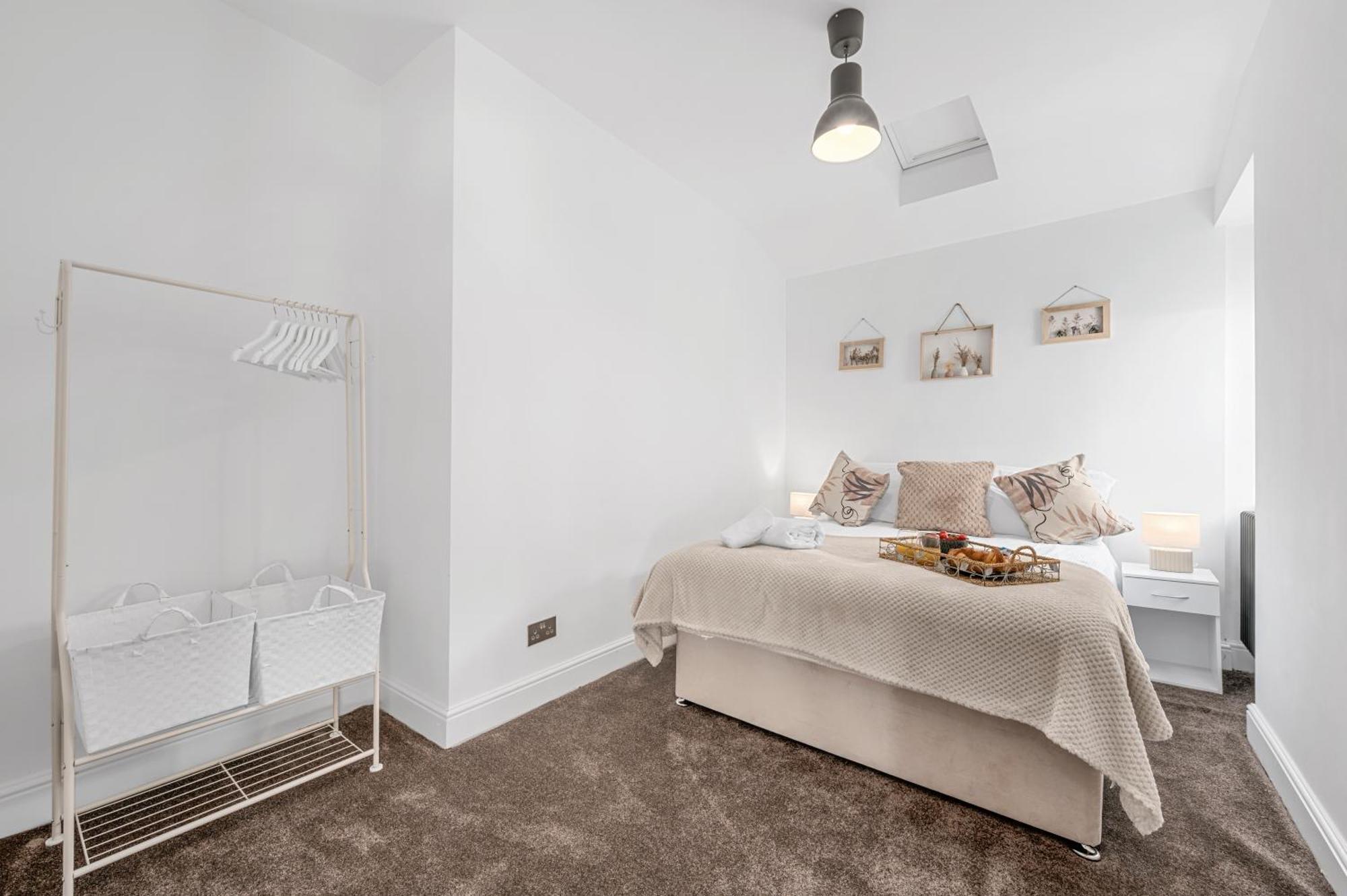 Вилла Relax At Little Hawkcliffe Steeton Экстерьер фото
