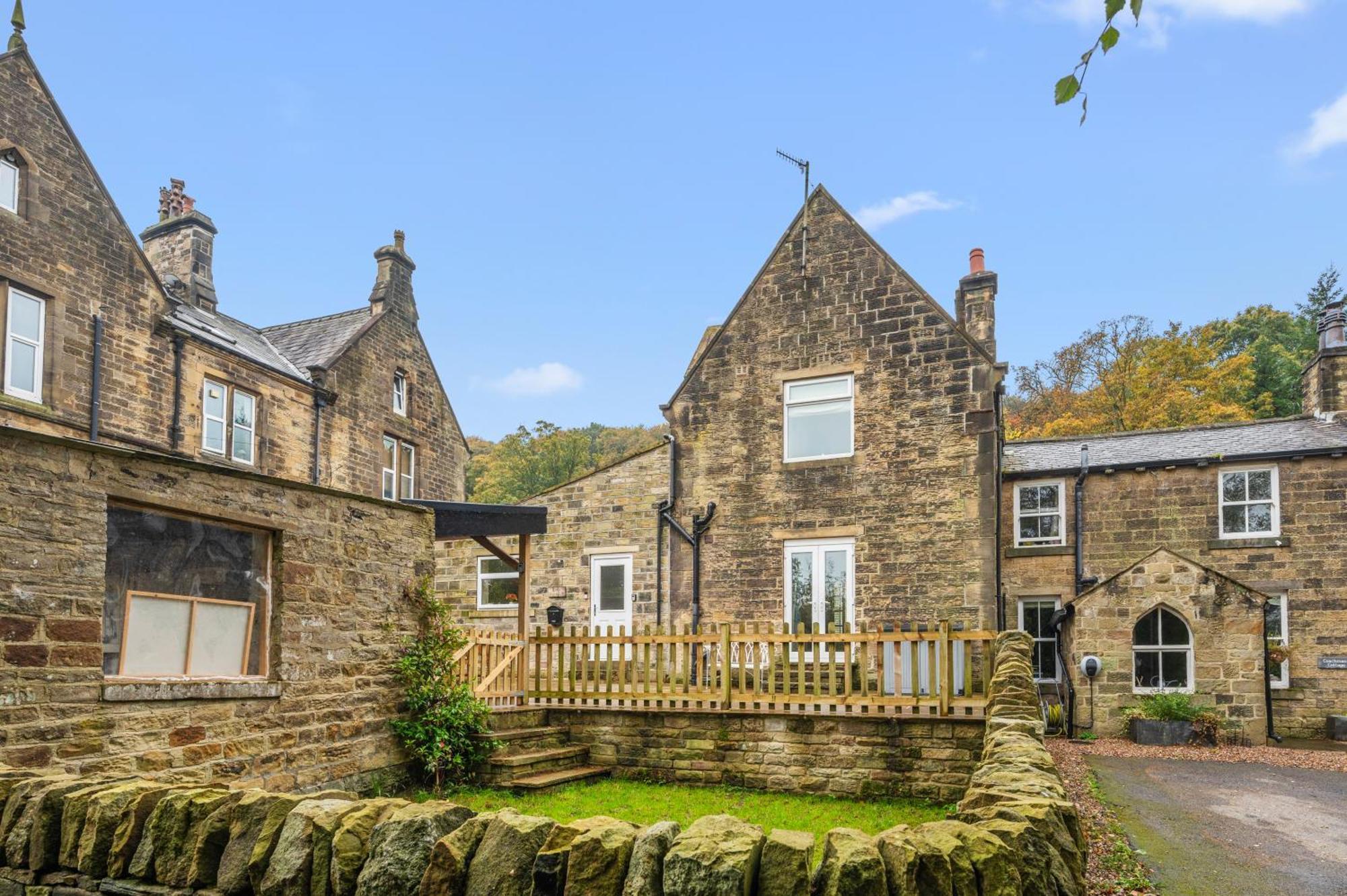 Вилла Relax At Little Hawkcliffe Steeton Экстерьер фото